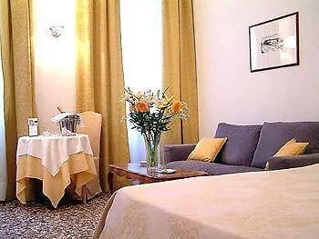 Casa Fornaretto Hotel Venice Guest house