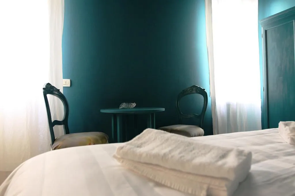 Отель Casa Fornaretto Венеция Гостевой дом